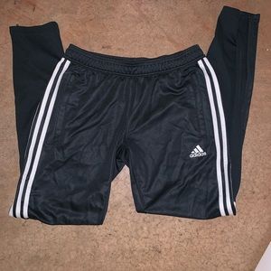 Adidas jogger pant